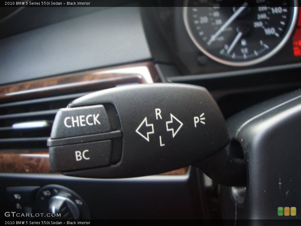 Black Interior Controls for the 2010 BMW 5 Series 550i Sedan #69259032