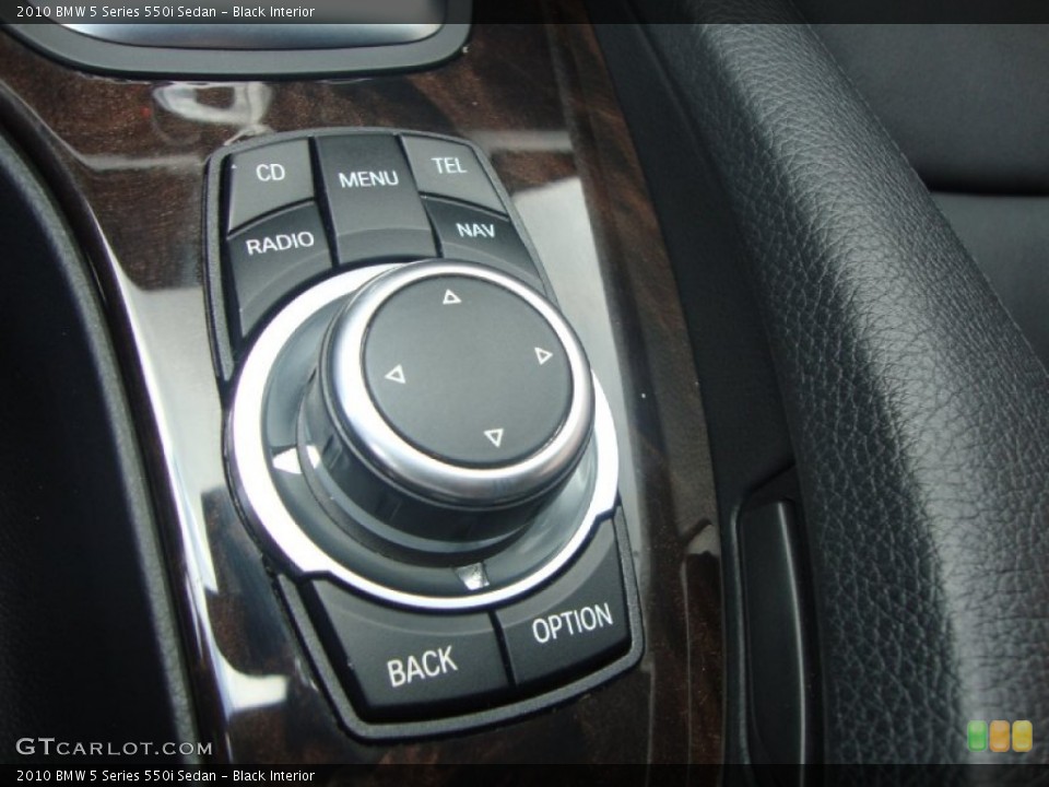 Black Interior Controls for the 2010 BMW 5 Series 550i Sedan #69259140