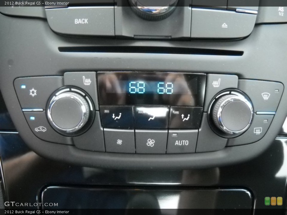Ebony Interior Controls for the 2012 Buick Regal GS #69263757