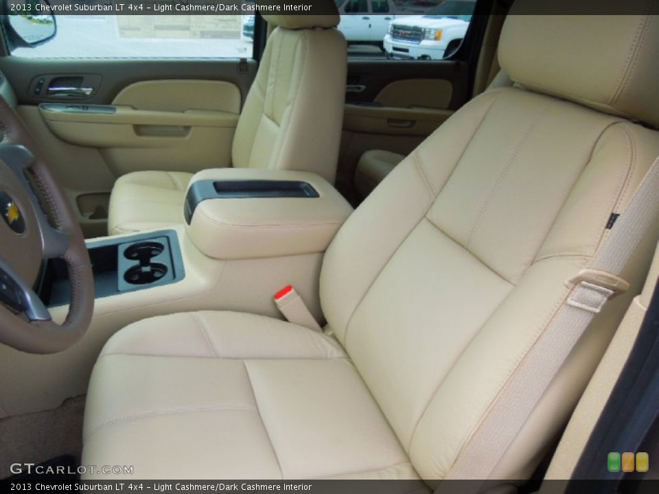 Light Cashmere/Dark Cashmere Interior Photo for the 2013 Chevrolet Suburban LT 4x4 #69269025