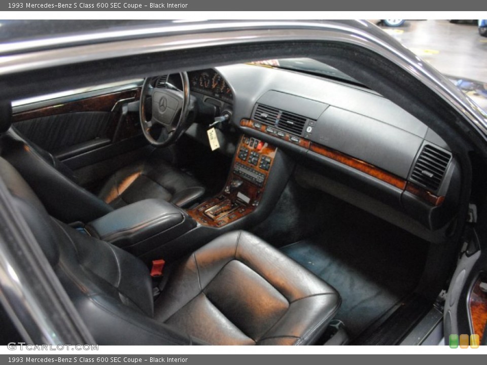 Black Interior Photo for the 1993 Mercedes-Benz S Class 600 SEC Coupe #69286265