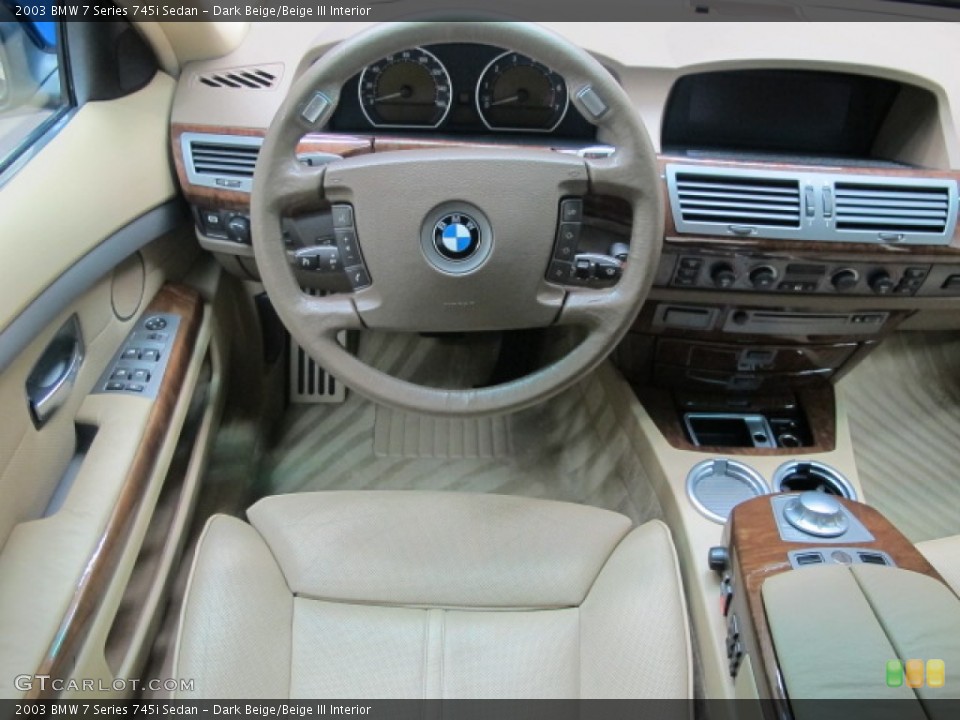 Dark Beige/Beige III Interior Dashboard for the 2003 BMW 7 Series 745i Sedan #69289893