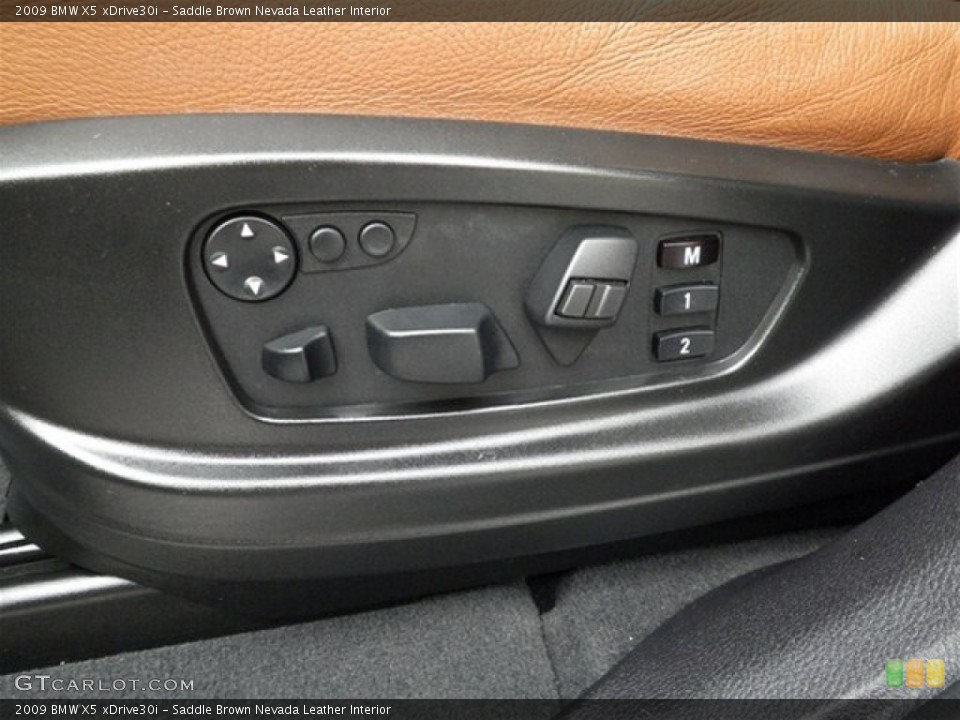Saddle Brown Nevada Leather Interior Controls for the 2009 BMW X5 xDrive30i #69304535