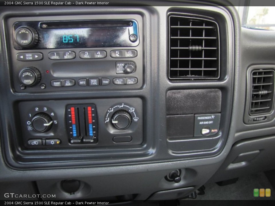 Dark Pewter Interior Controls for the 2004 GMC Sierra 1500 SLE Regular Cab #69314276