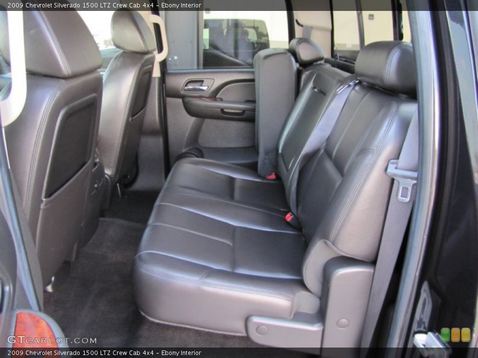 Ebony Interior Photo for the 2009 Chevrolet Silverado 1500 LTZ Crew Cab 4x4 #69314592