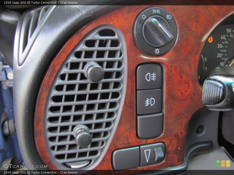 Gray Interior Controls for the 1996 Saab 900 SE Turbo Convertible #69315306