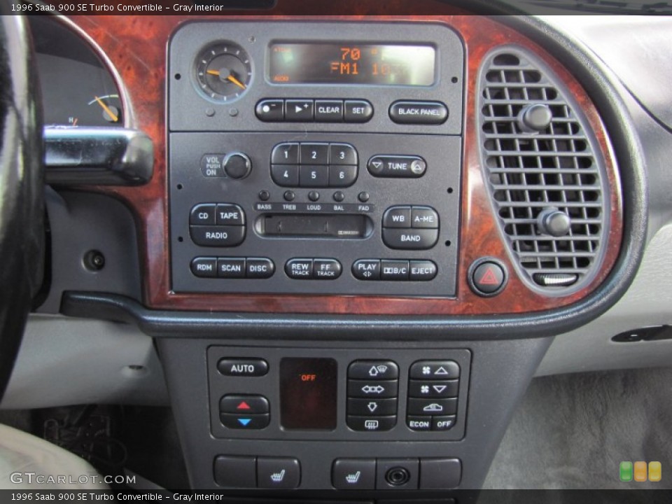 Gray Interior Controls for the 1996 Saab 900 SE Turbo Convertible #69315326