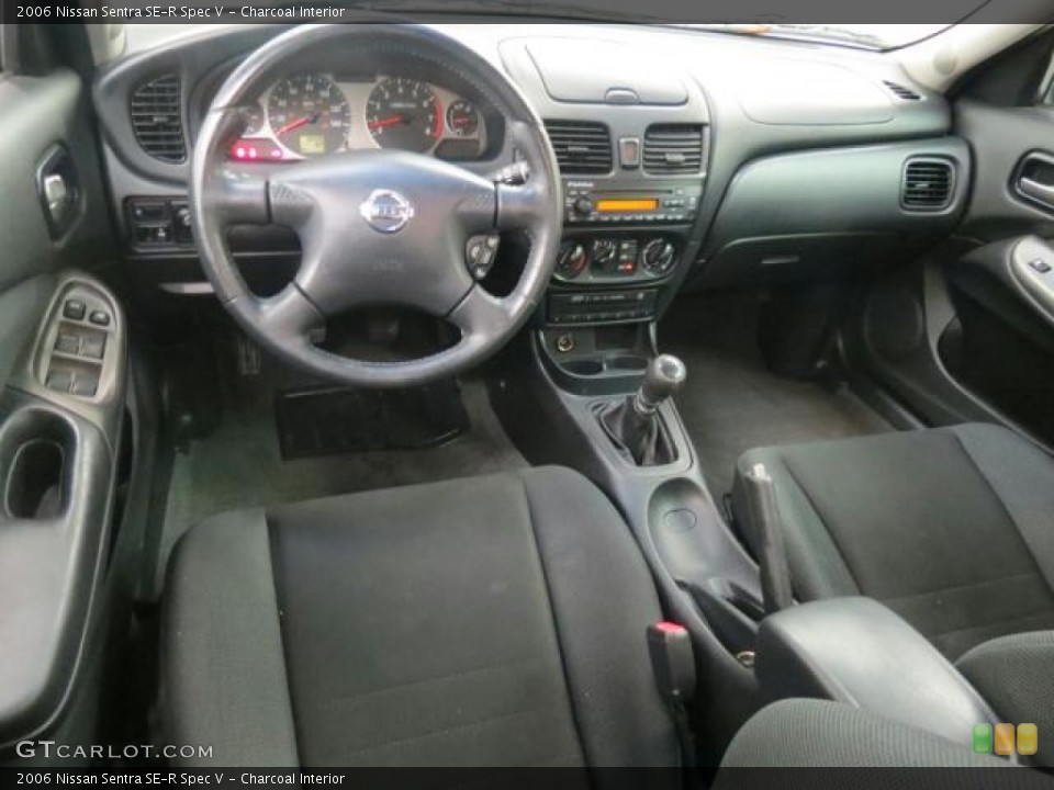 Charcoal Interior Photo for the 2006 Nissan Sentra SE-R Spec V #69316419