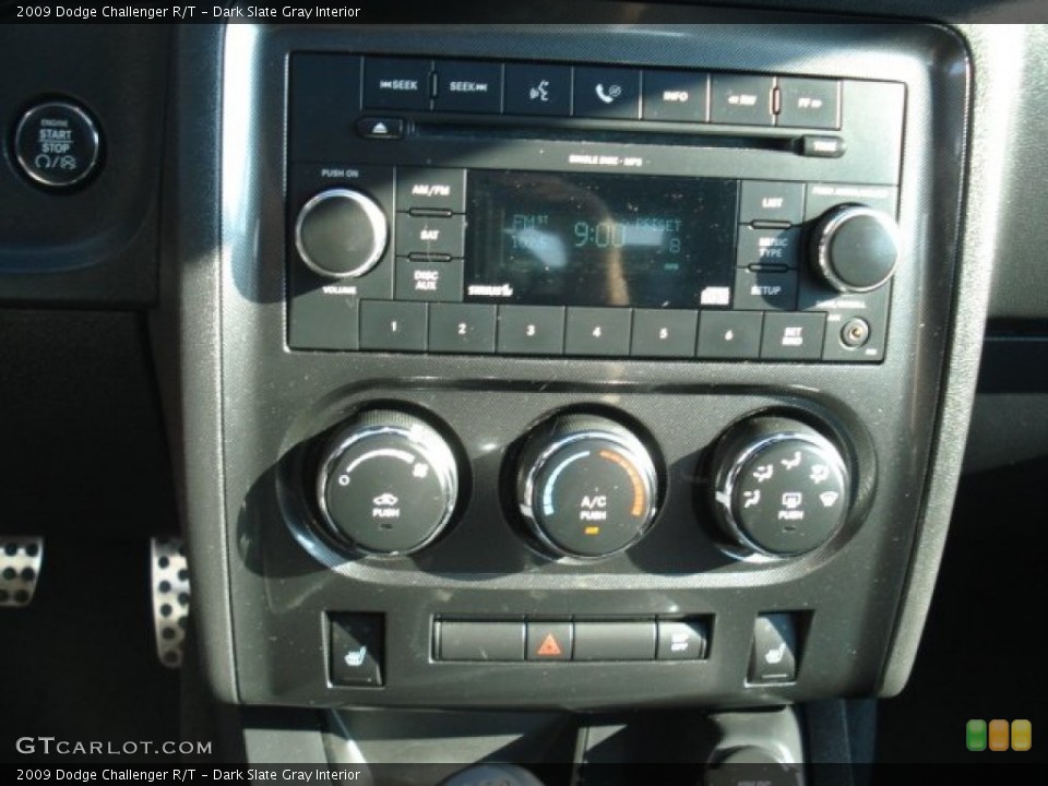 Dark Slate Gray Interior Controls for the 2009 Dodge Challenger R/T #69320696