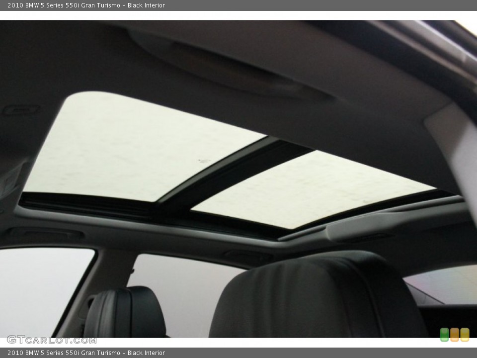 Black Interior Sunroof for the 2010 BMW 5 Series 550i Gran Turismo #69321327