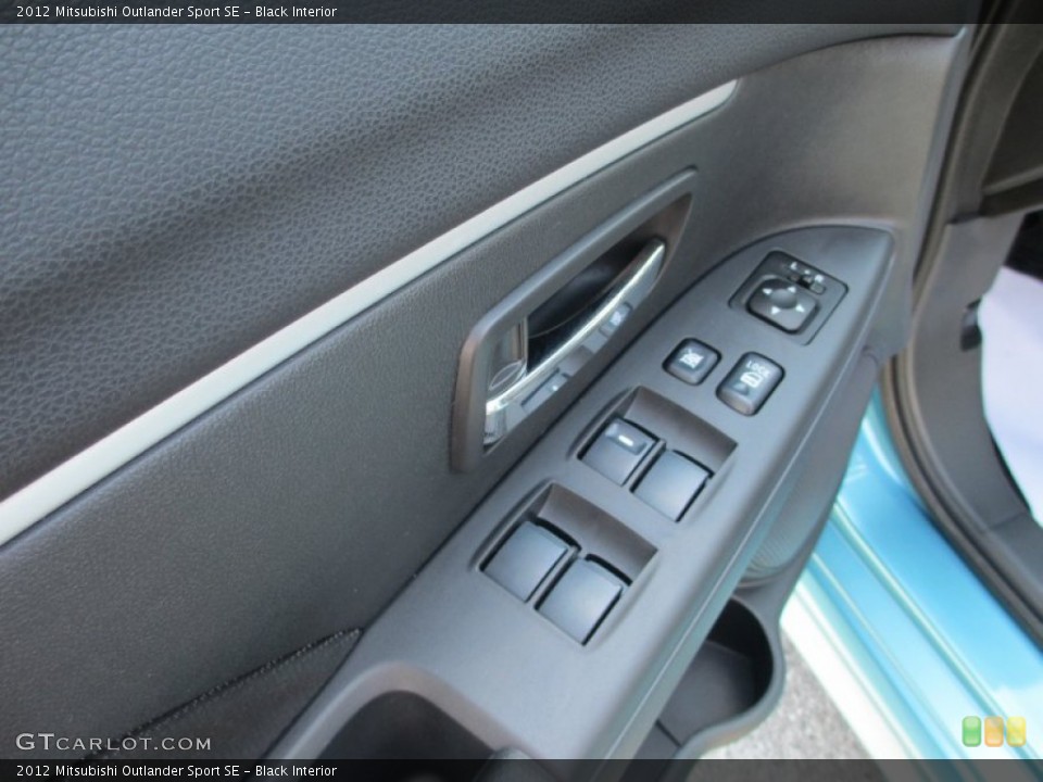 Black Interior Controls for the 2012 Mitsubishi Outlander Sport SE #69323340