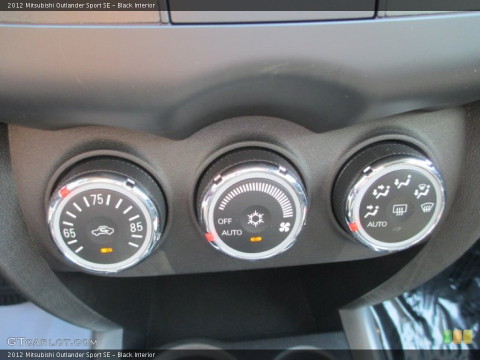 Black Interior Controls for the 2012 Mitsubishi Outlander Sport SE #69323418