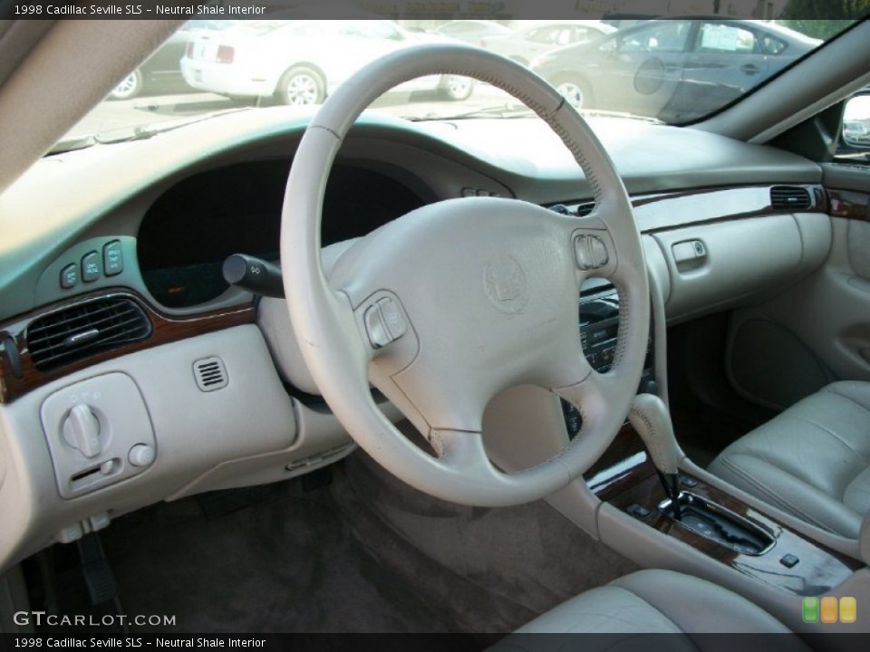 Neutral Shale Interior Dashboard for the 1998 Cadillac Seville SLS #69329367