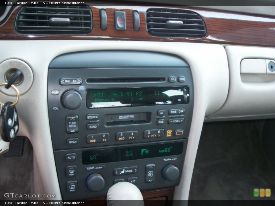 Neutral Shale Interior Controls for the 1998 Cadillac Seville SLS #69329430