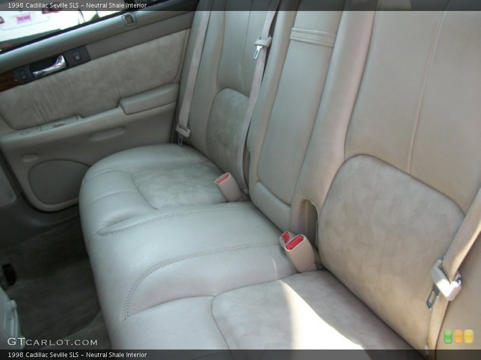 Neutral Shale Interior Rear Seat for the 1998 Cadillac Seville SLS #69329532