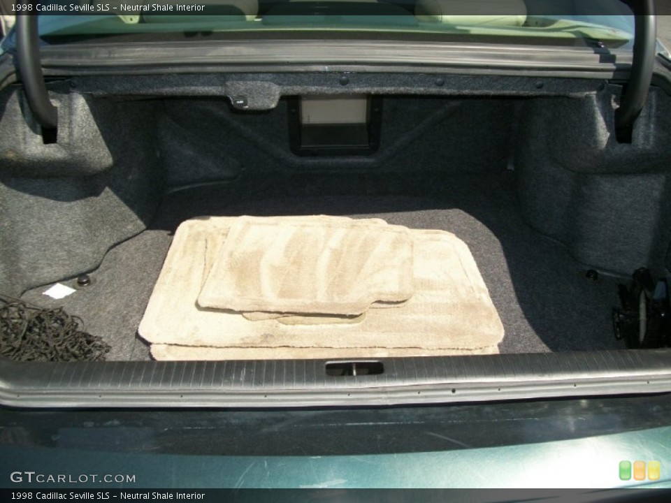 Neutral Shale Interior Trunk for the 1998 Cadillac Seville SLS #69329547