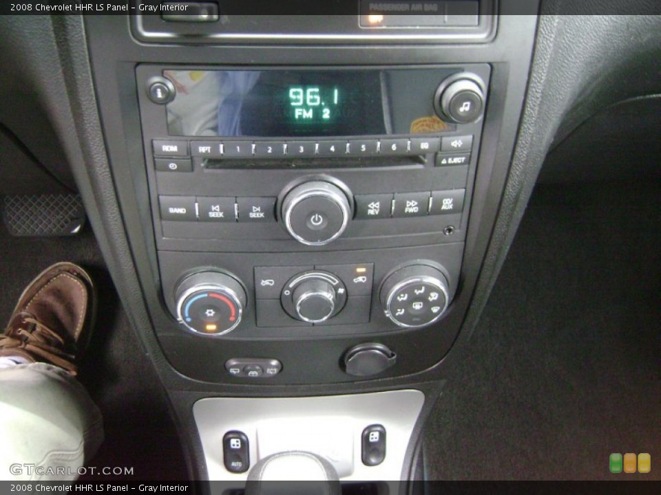 Gray Interior Controls for the 2008 Chevrolet HHR LS Panel #69338856