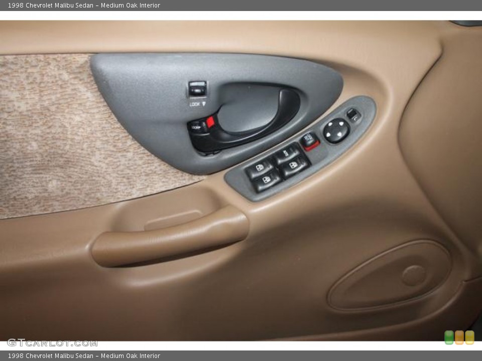 Medium Oak Interior Controls for the 1998 Chevrolet Malibu Sedan #69340260