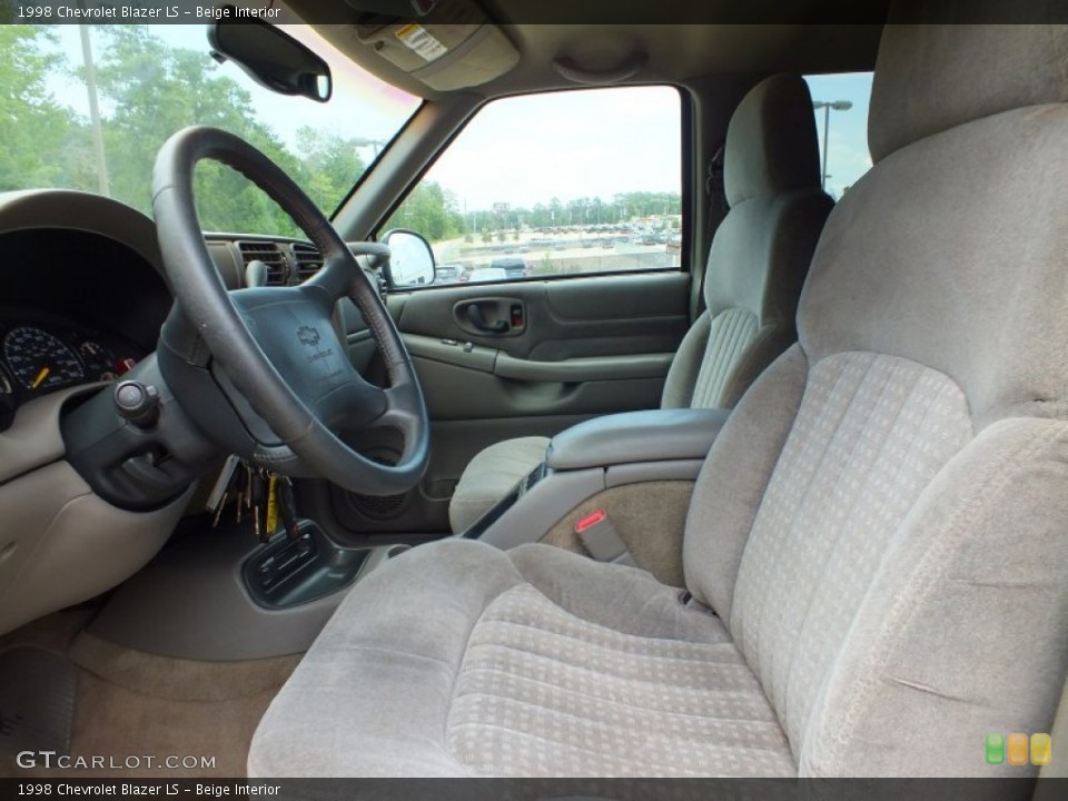 Beige Interior Photo for the 1998 Chevrolet Blazer LS #69357070