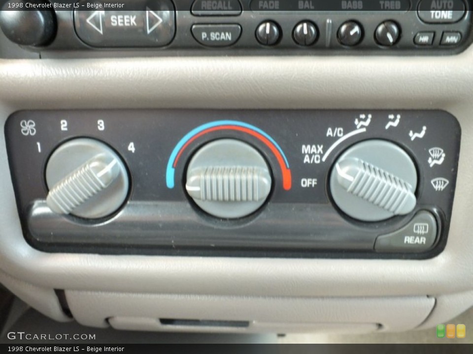 Beige Interior Controls for the 1998 Chevrolet Blazer LS #69357346