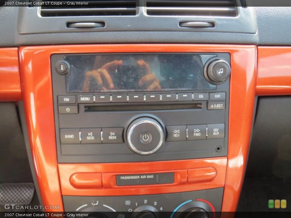 Gray Interior Audio System for the 2007 Chevrolet Cobalt LT Coupe #69368684