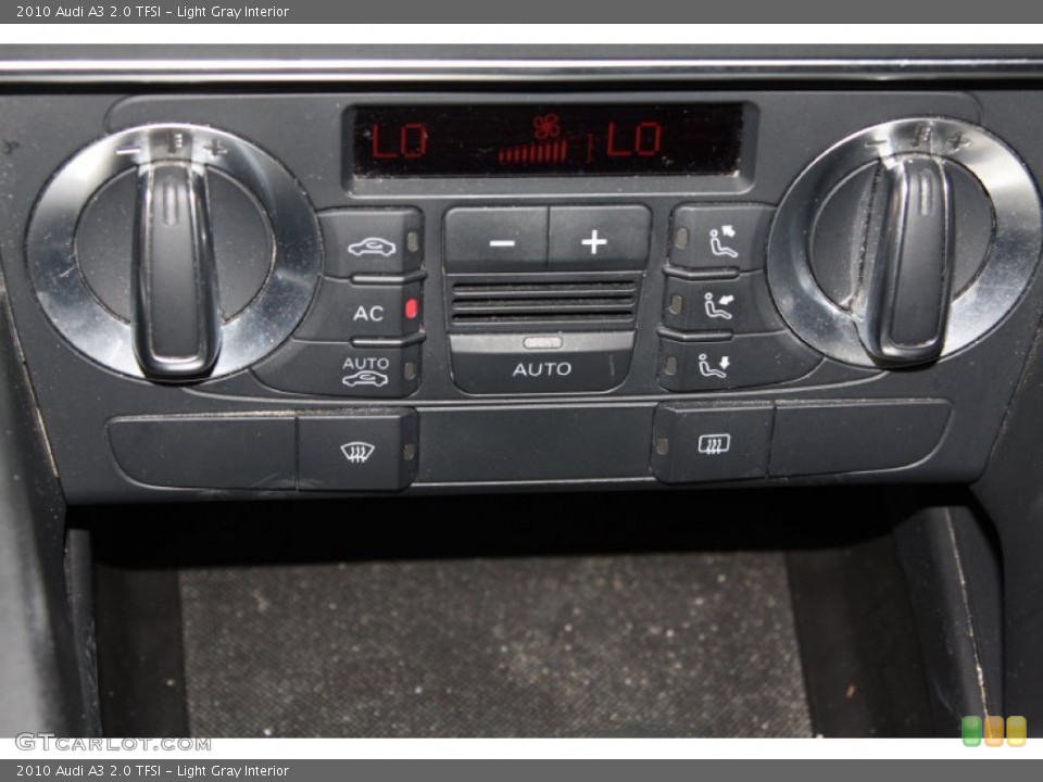 Light Gray Interior Controls for the 2010 Audi A3 2.0 TFSI #69369247