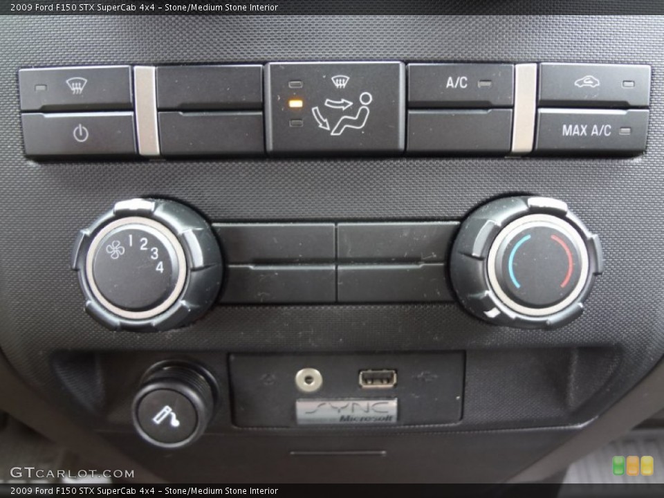 Stone/Medium Stone Interior Controls for the 2009 Ford F150 STX SuperCab 4x4 #69381148