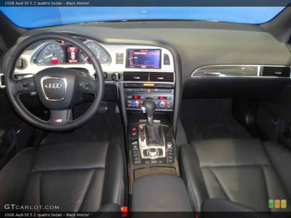 Black Interior Dashboard for the 2008 Audi S6 5.2 quattro Sedan #69385702