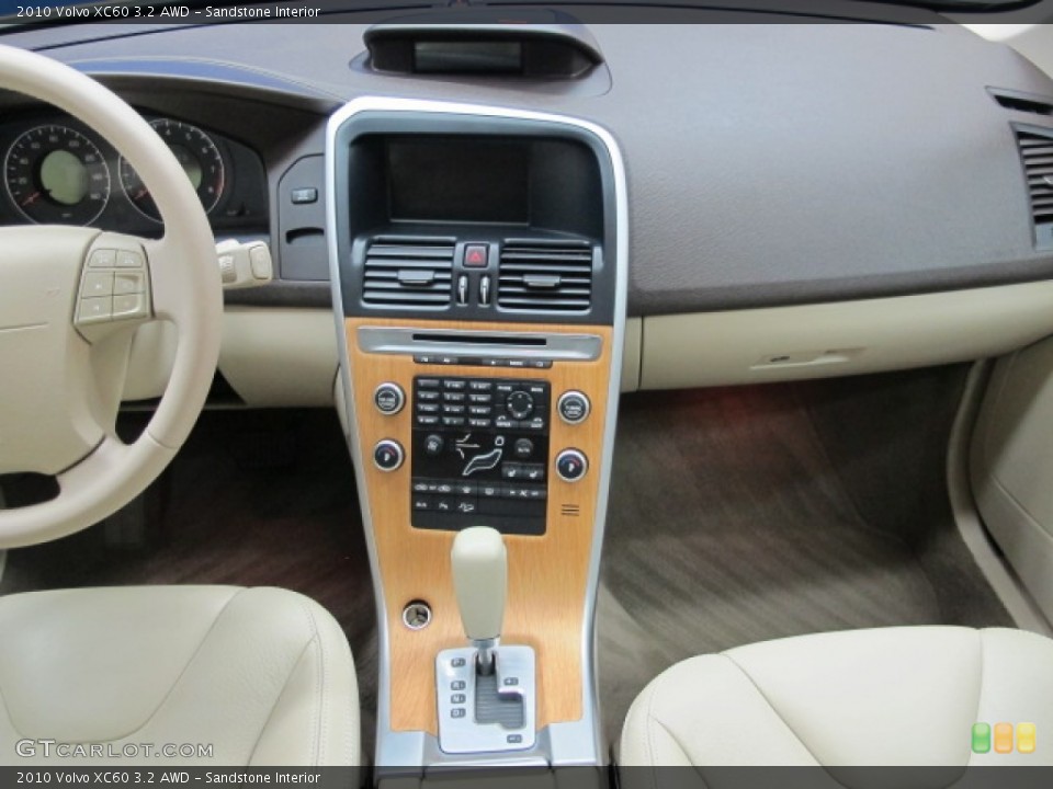 Sandstone Interior Dashboard for the 2010 Volvo XC60 3.2 AWD #69387757