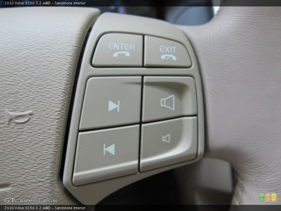 Sandstone Interior Controls for the 2010 Volvo XC60 3.2 AWD #69387835