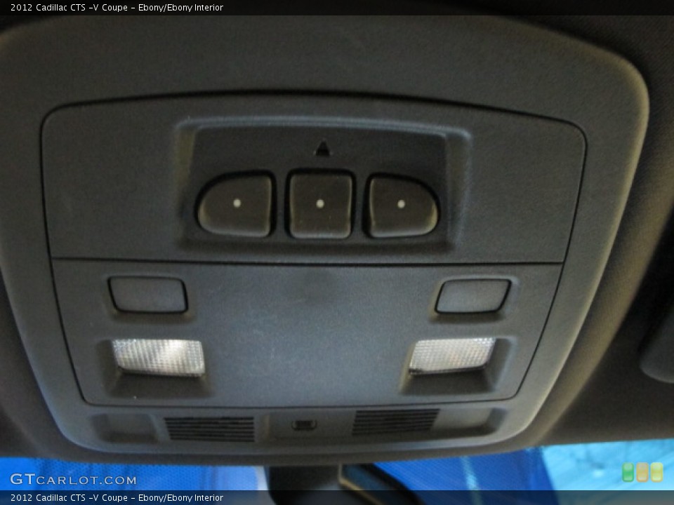 Ebony/Ebony Interior Controls for the 2012 Cadillac CTS -V Coupe #69389575