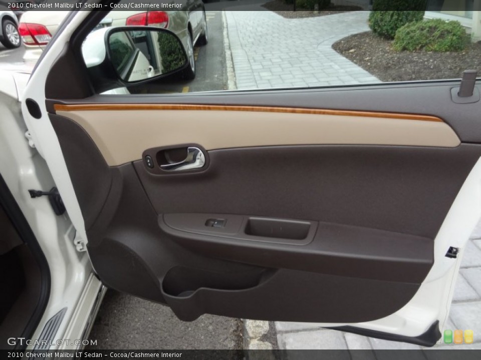Cocoa/Cashmere Interior Door Panel for the 2010 Chevrolet Malibu LT Sedan #69393277