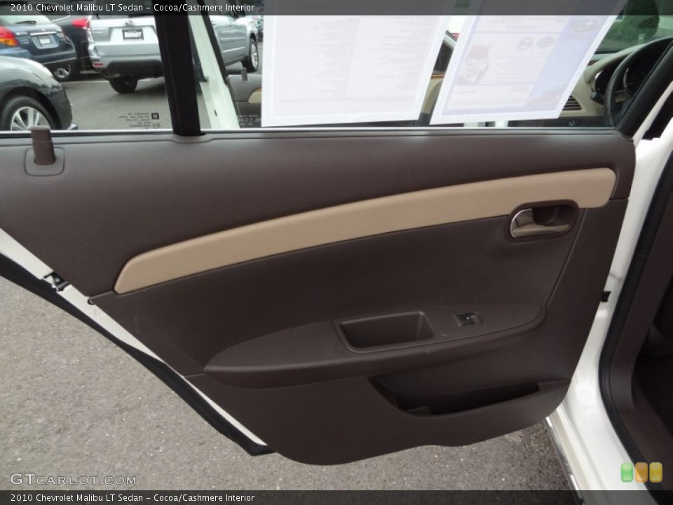 Cocoa/Cashmere Interior Door Panel for the 2010 Chevrolet Malibu LT Sedan #69393295