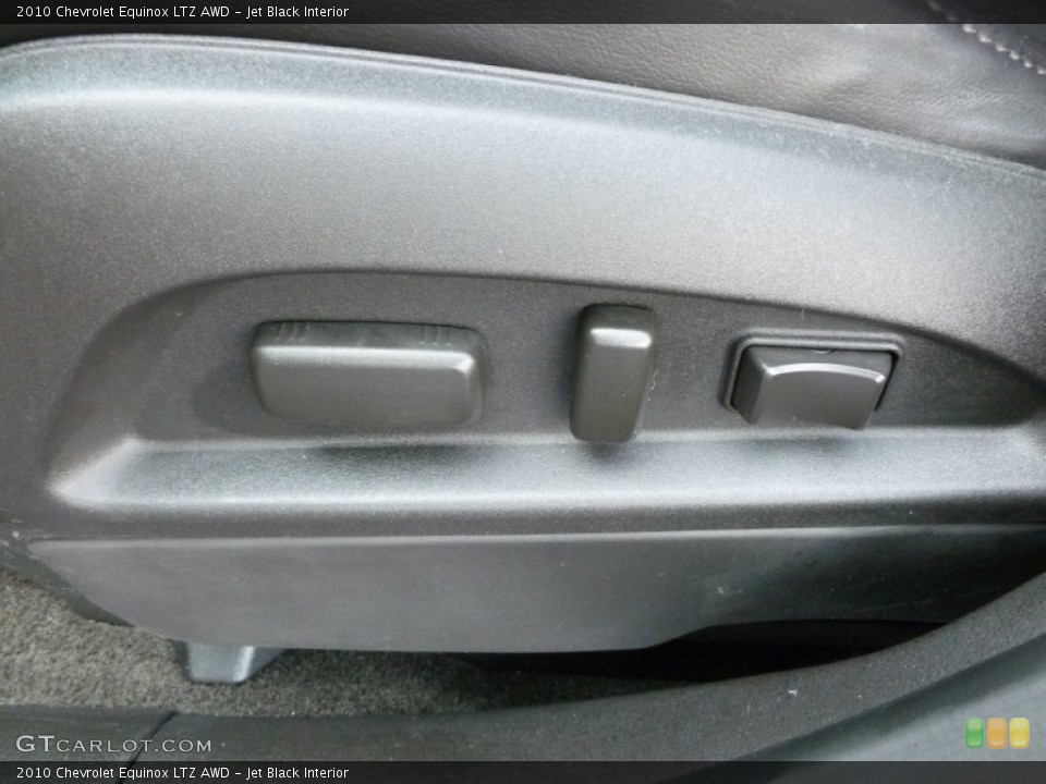 Jet Black Interior Controls for the 2010 Chevrolet Equinox LTZ AWD #69398254