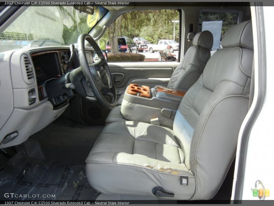 Neutral Shale Interior Photo for the 1997 Chevrolet C/K C1500 Silverado Extended Cab #69400168