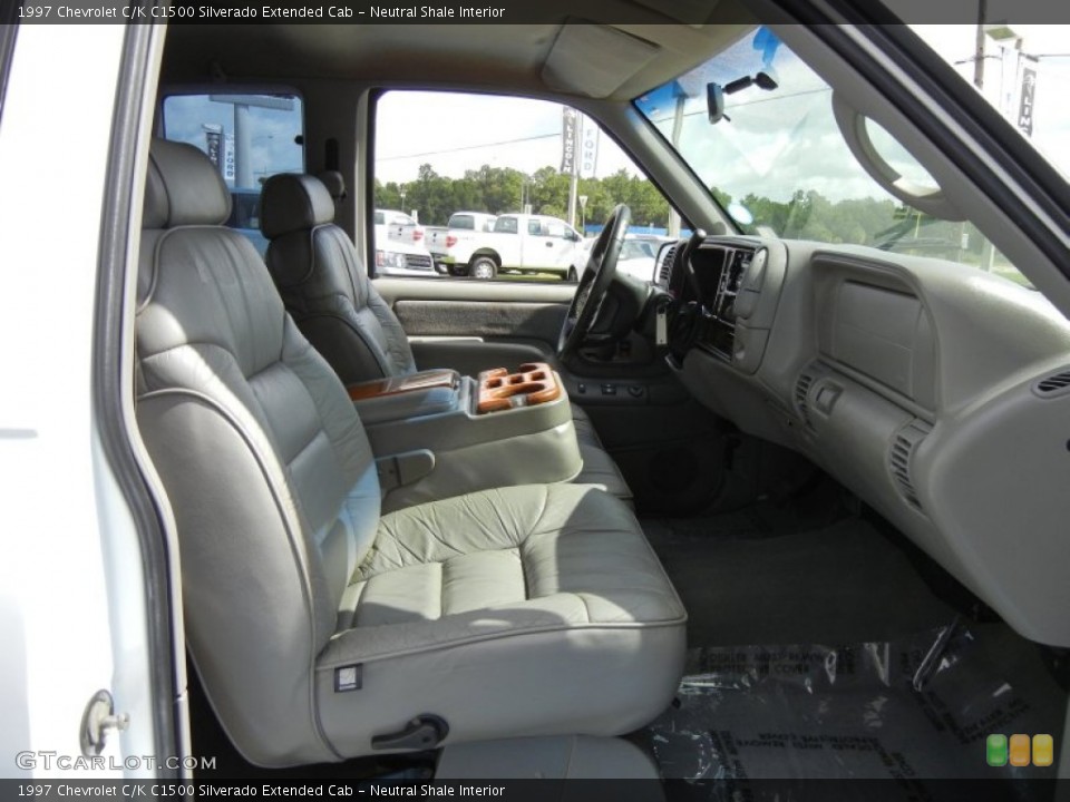 Neutral Shale Interior Photo for the 1997 Chevrolet C/K C1500 Silverado Extended Cab #69400201