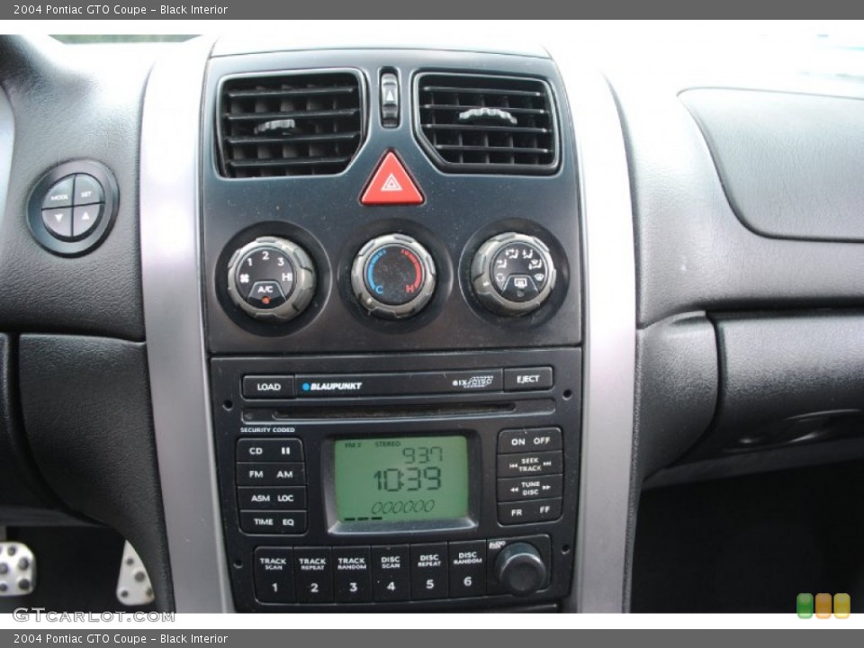 Black Interior Controls for the 2004 Pontiac GTO Coupe #69403123