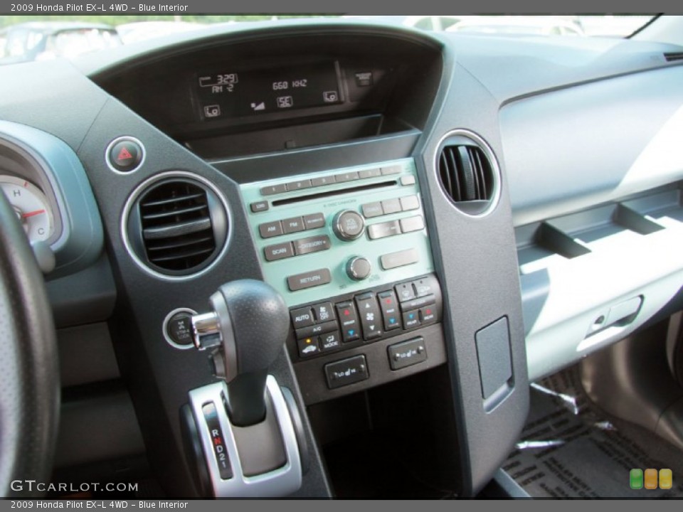 Blue Interior Controls for the 2009 Honda Pilot EX-L 4WD #69413236