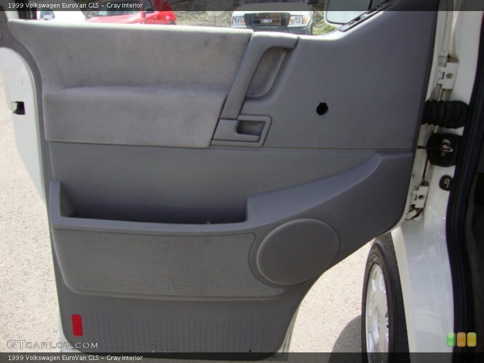 Gray Interior Door Panel for the 1999 Volkswagen EuroVan GLS #69419980