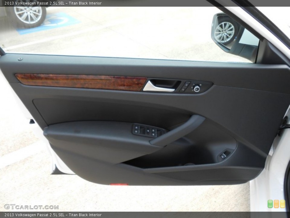 Titan Black Interior Door Panel for the 2013 Volkswagen Passat 2.5L SEL #69420031