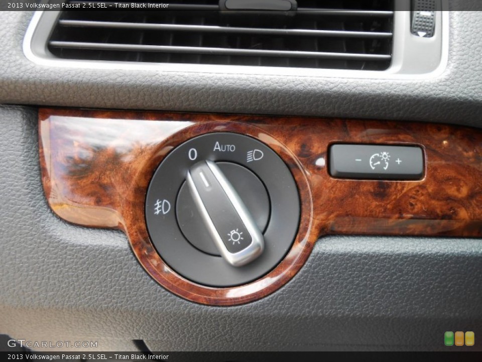 Titan Black Interior Controls for the 2013 Volkswagen Passat 2.5L SEL #69420142