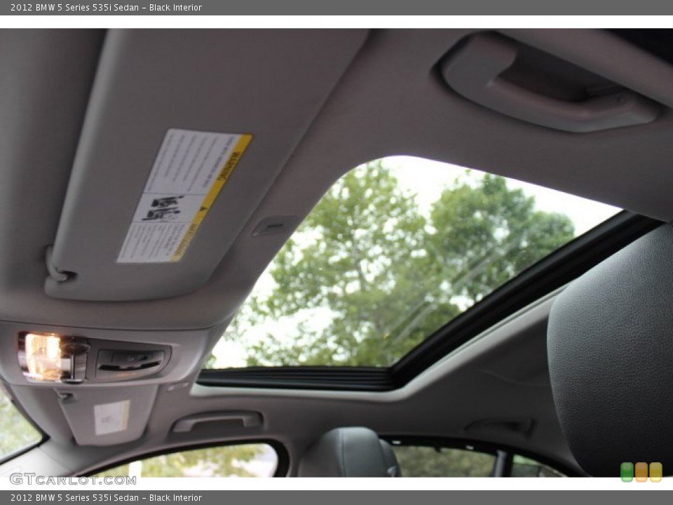 Black Interior Sunroof for the 2012 BMW 5 Series 535i Sedan #69420862