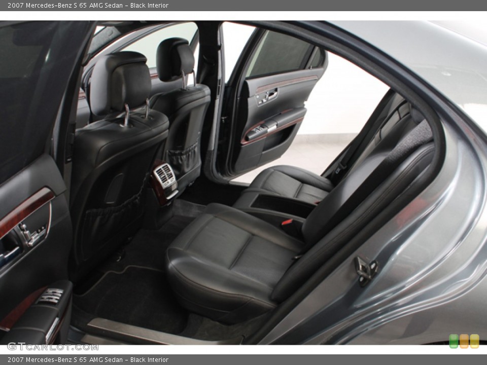 Black Interior Rear Seat for the 2007 Mercedes-Benz S 65 AMG Sedan #69421138