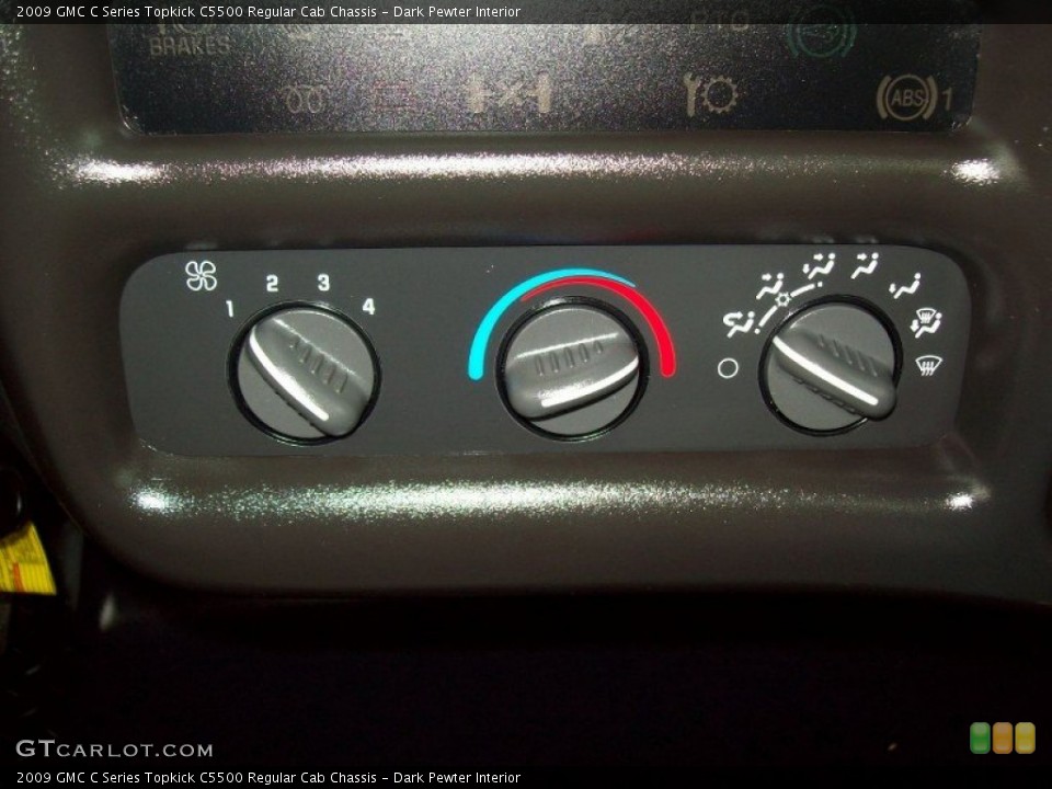Dark Pewter Interior Controls for the 2009 GMC C Series Topkick C5500 Regular Cab Chassis #69424333