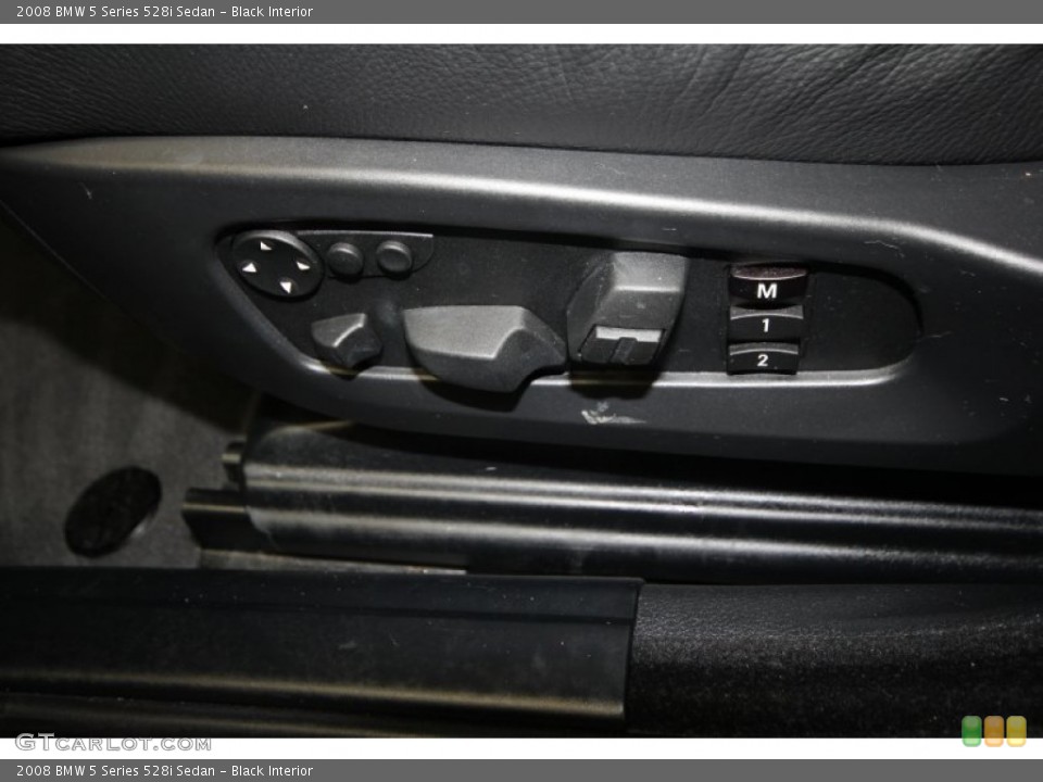 Black Interior Controls for the 2008 BMW 5 Series 528i Sedan #69427372