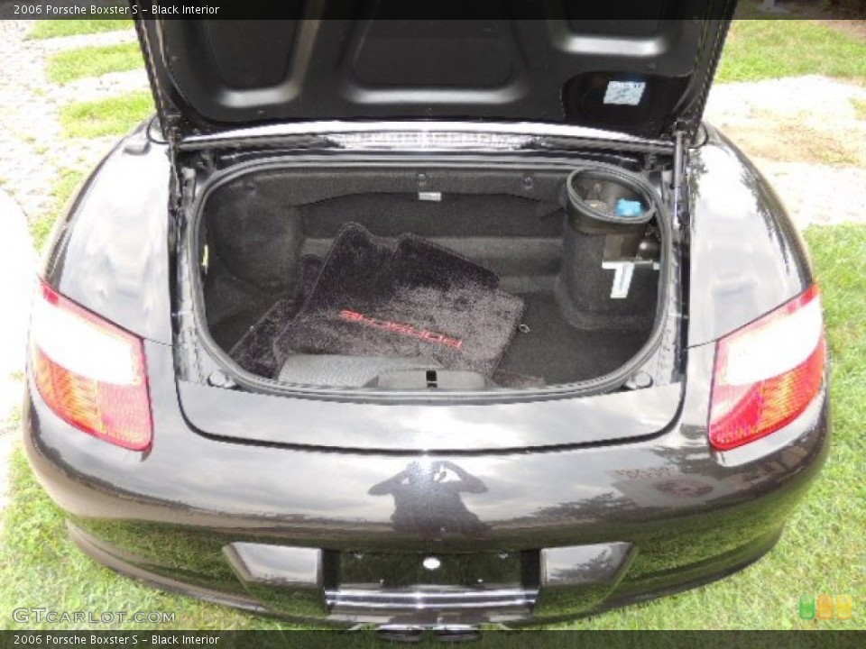 Black Interior Trunk for the 2006 Porsche Boxster S #69430660