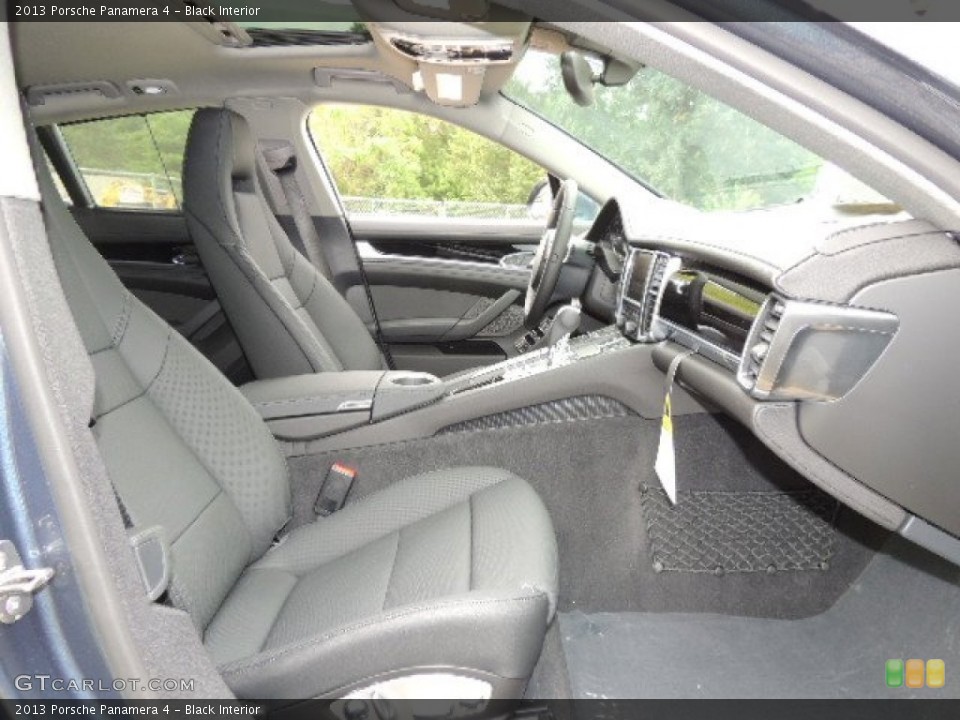 Black Interior Photo for the 2013 Porsche Panamera 4 #69430843