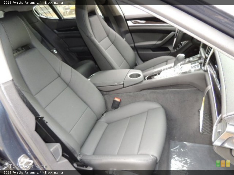 Black Interior Photo for the 2013 Porsche Panamera 4 #69430858