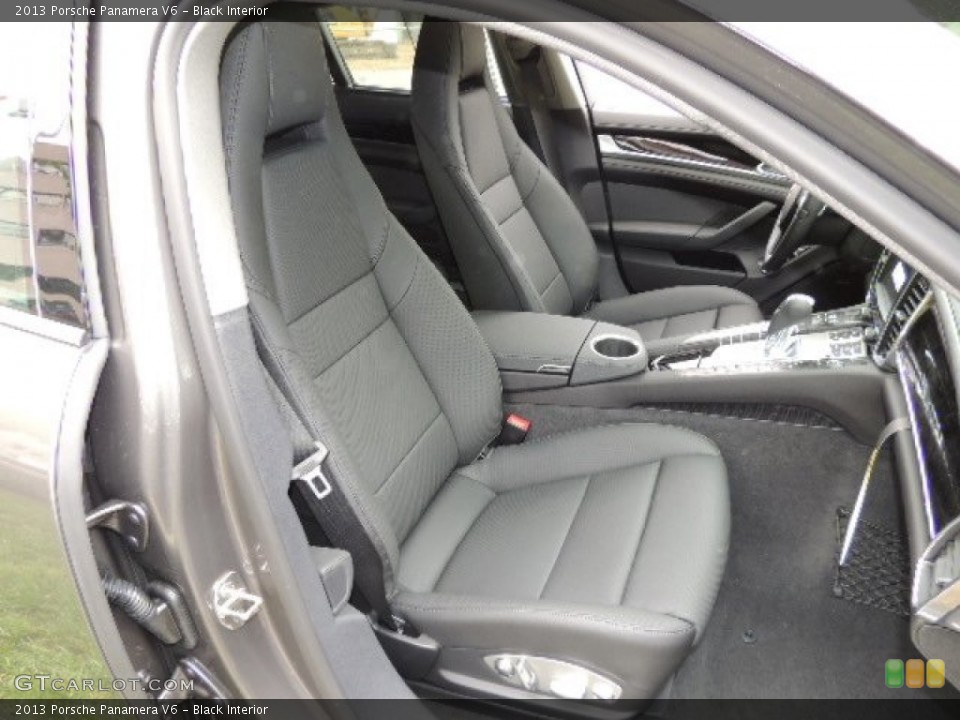 Black Interior Photo for the 2013 Porsche Panamera V6 #69431149