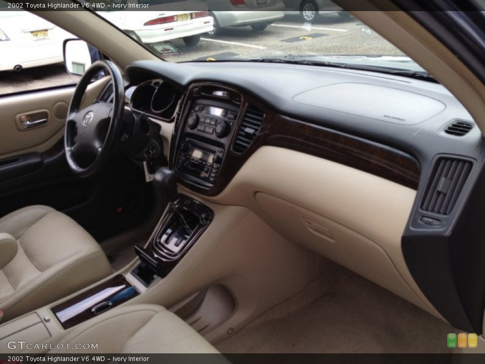Ivory Interior Dashboard for the 2002 Toyota Highlander V6 4WD #69433417